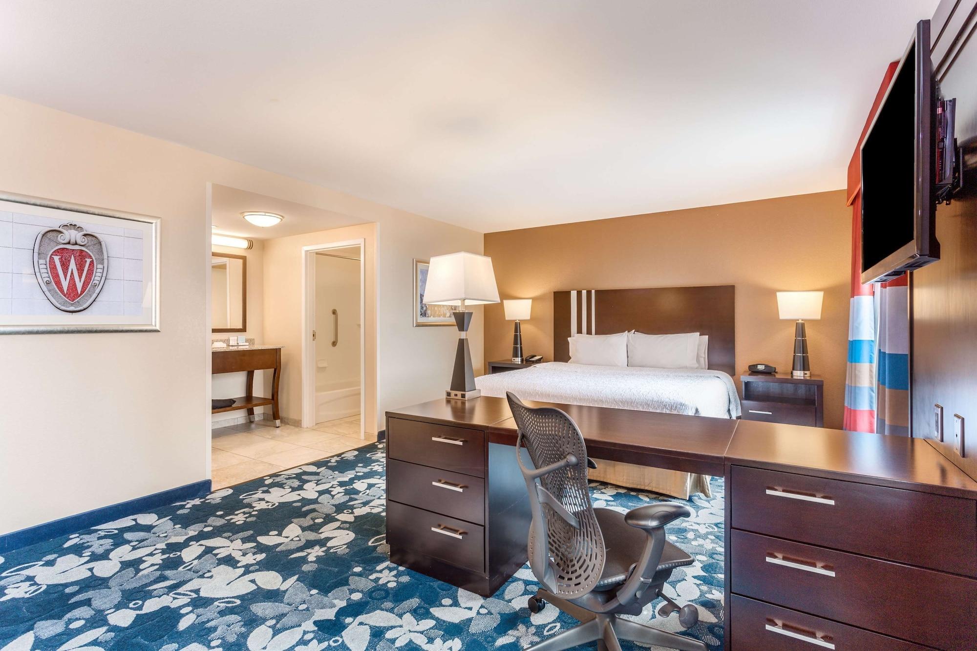 Hampton Inn & Suites Madison Downtown Ngoại thất bức ảnh