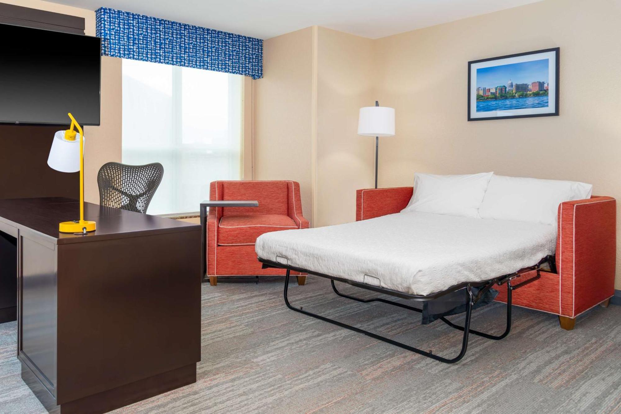 Hampton Inn & Suites Madison Downtown Ngoại thất bức ảnh