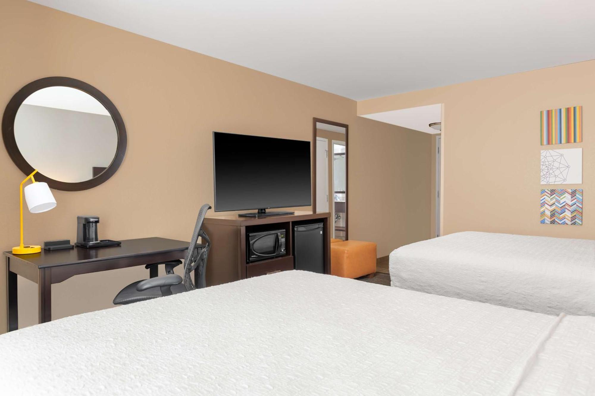 Hampton Inn & Suites Madison Downtown Ngoại thất bức ảnh