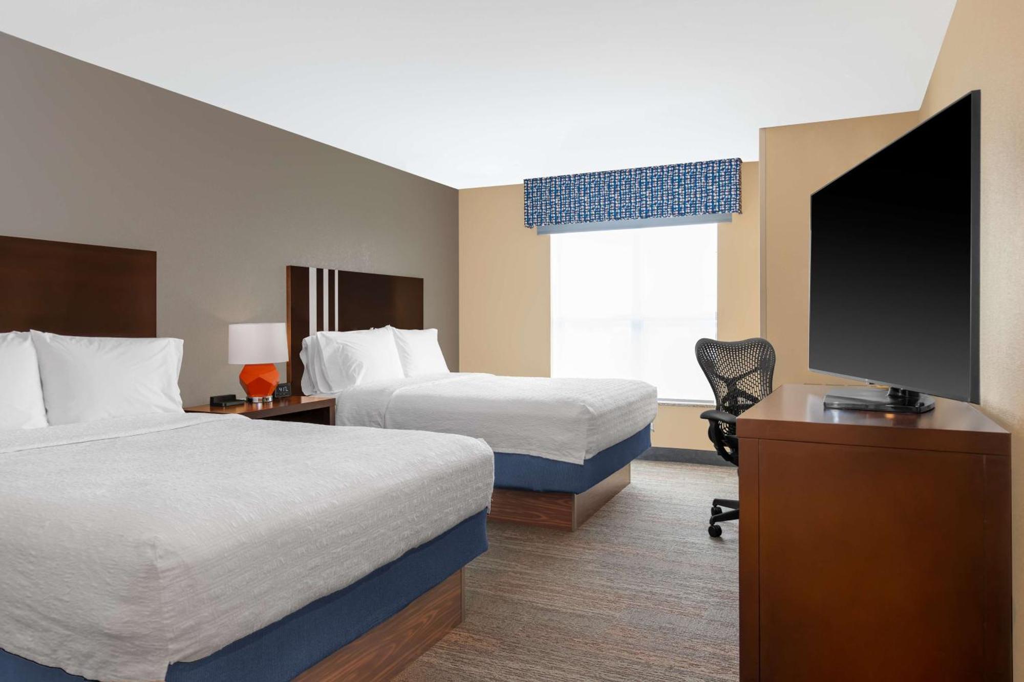 Hampton Inn & Suites Madison Downtown Ngoại thất bức ảnh